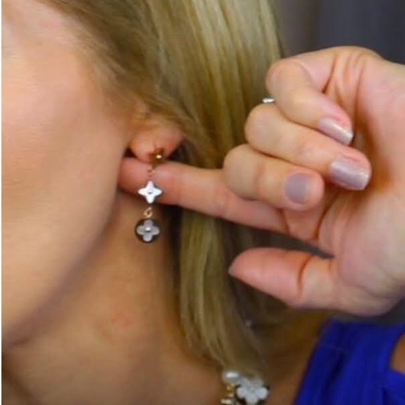 Mother of Pearl Earrings - Picture 7 of 7